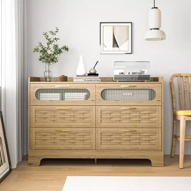Commode 4 tiroirs en bois moderne | Poignées en métal, finition naturelle