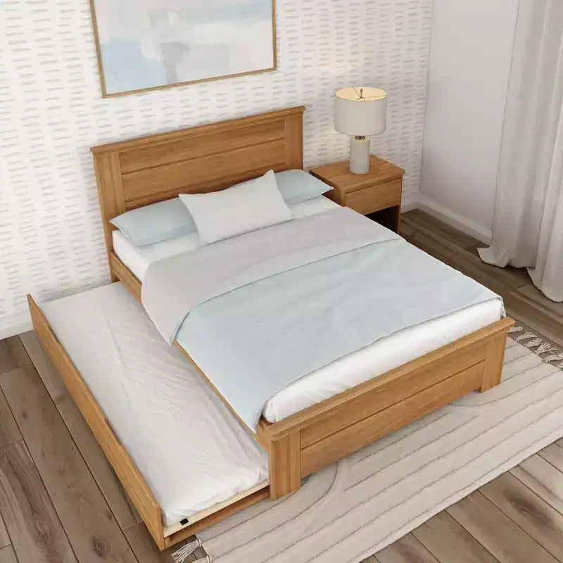 Lit double de style rustique en bois massif avec tête de lit à panneaux et lit gigogne